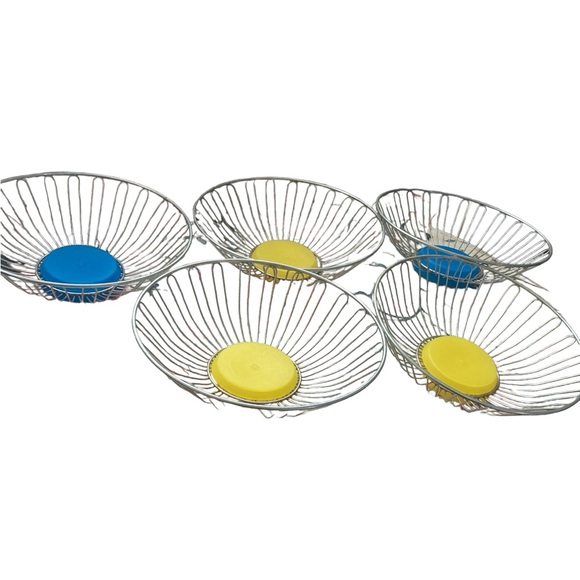 Vintage MCM SILVER WIRE KITCHEN BASKETS W COLOR DETAIL-SET OF 5! So cool and fun